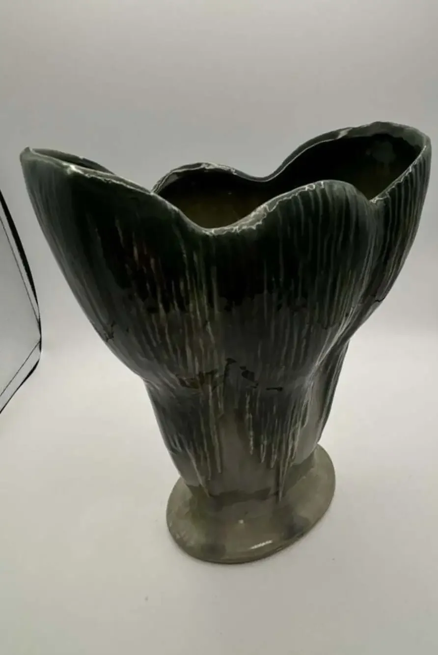 Vintage McCoy USA Green Drip Glaze Ceramic Vase